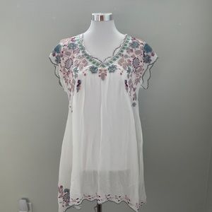 Johnny Was embroidered Top